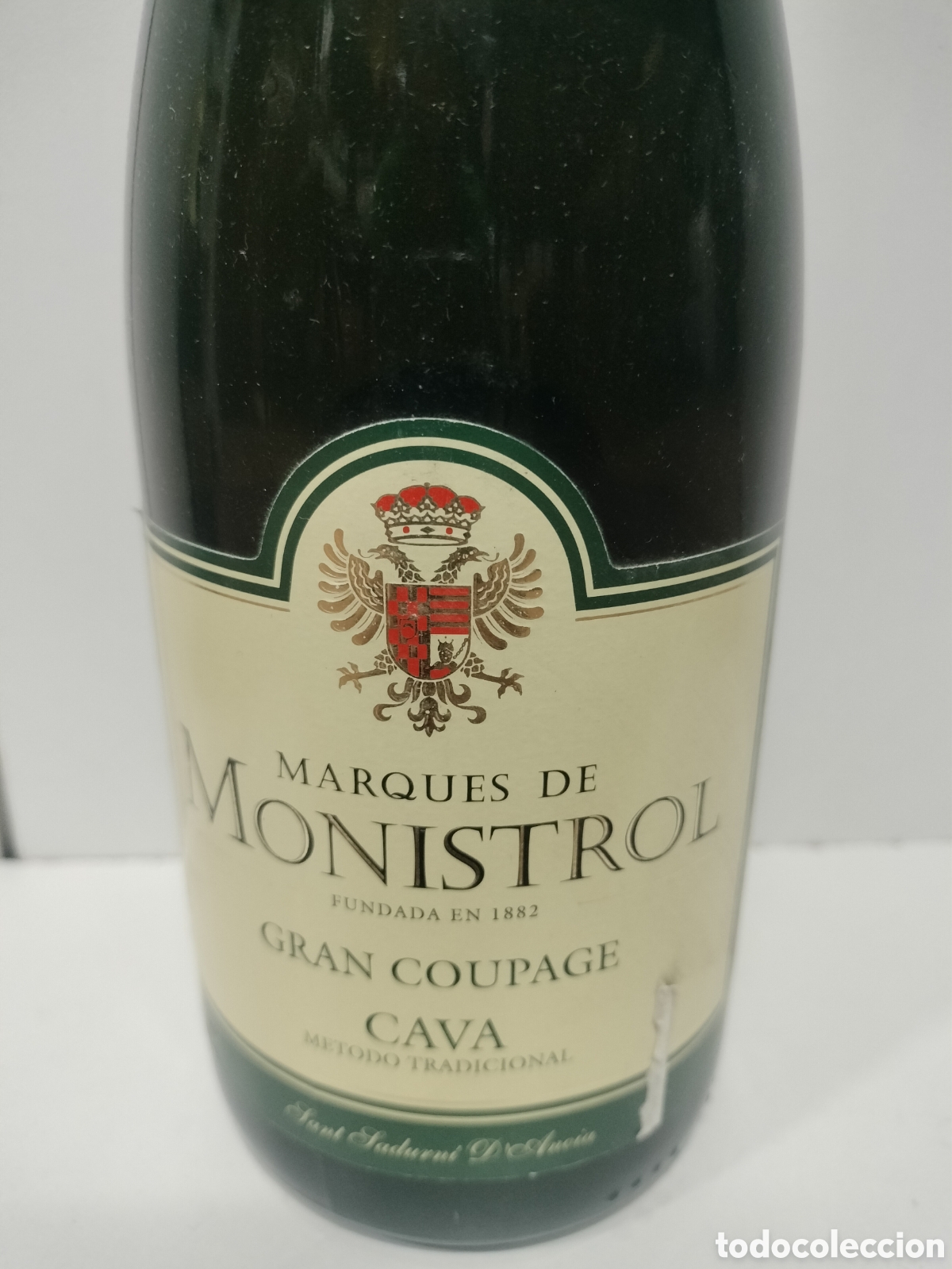 Botellas antiguas: Antigua botella Marqu&eacute;s de Monistrol - Foto 2