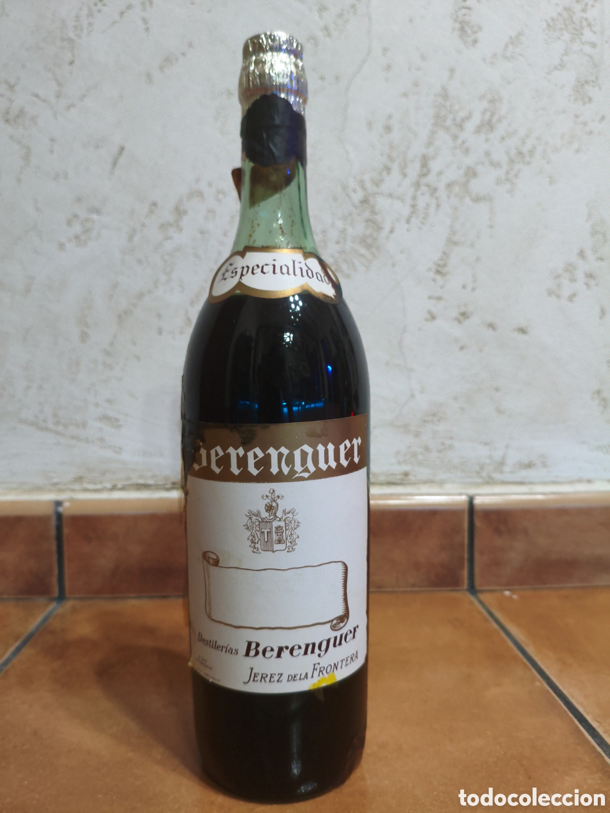 Botellas antiguas: Botella Especialidad Berenguer