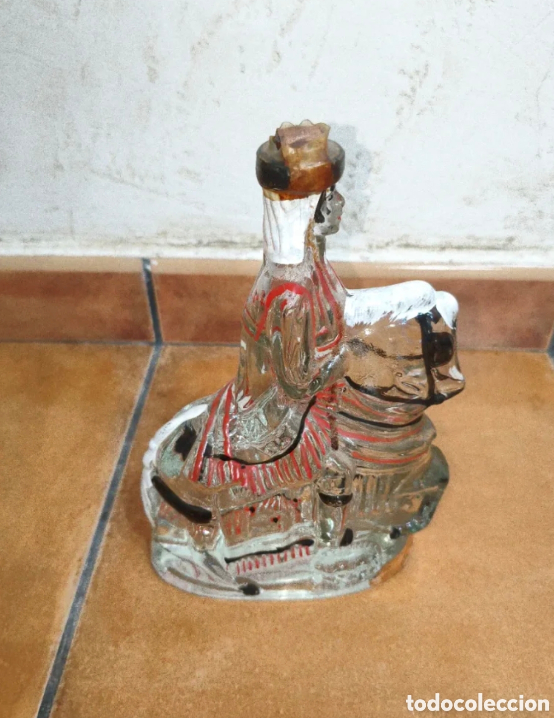 Botellas antiguas: Botella coleccionista antigua figura