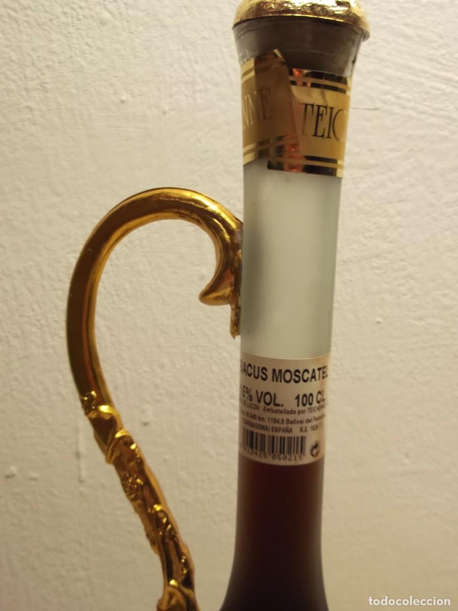 Botellas antiguas: BOTELLA VINTAGE BACUS MOSCATEL TEICHENN&Eacute; - Foto 2