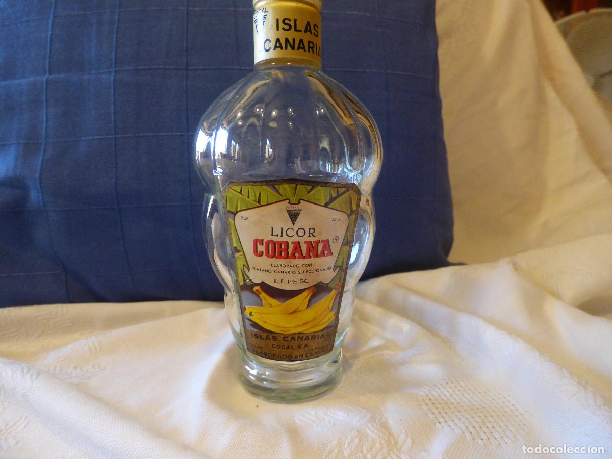 Botellas antiguas: Botella vacia de vidrio.