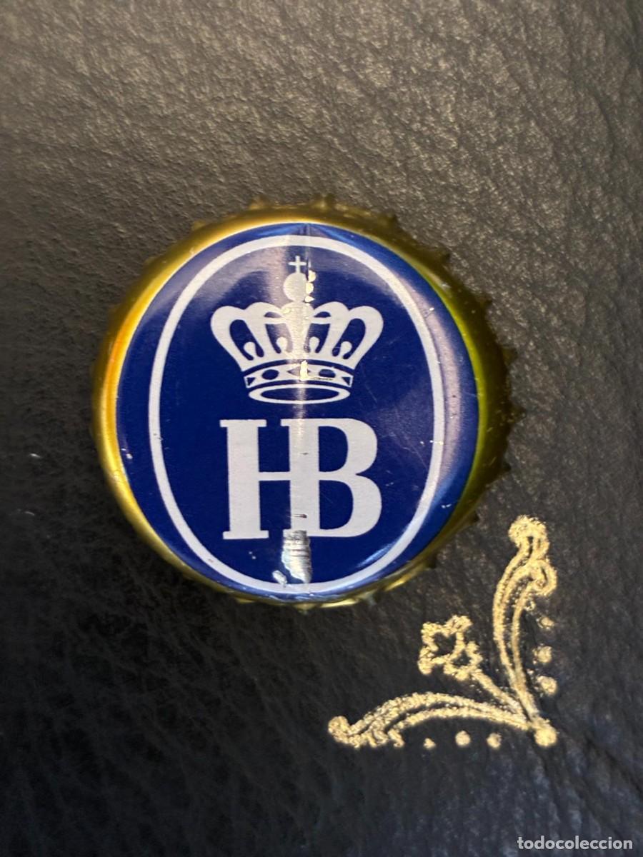Botellas antiguas: Chapa de cerveza HOFFBRAU HB AZUL BORDE DORADO BOTTLE CAP BEER BIRRA