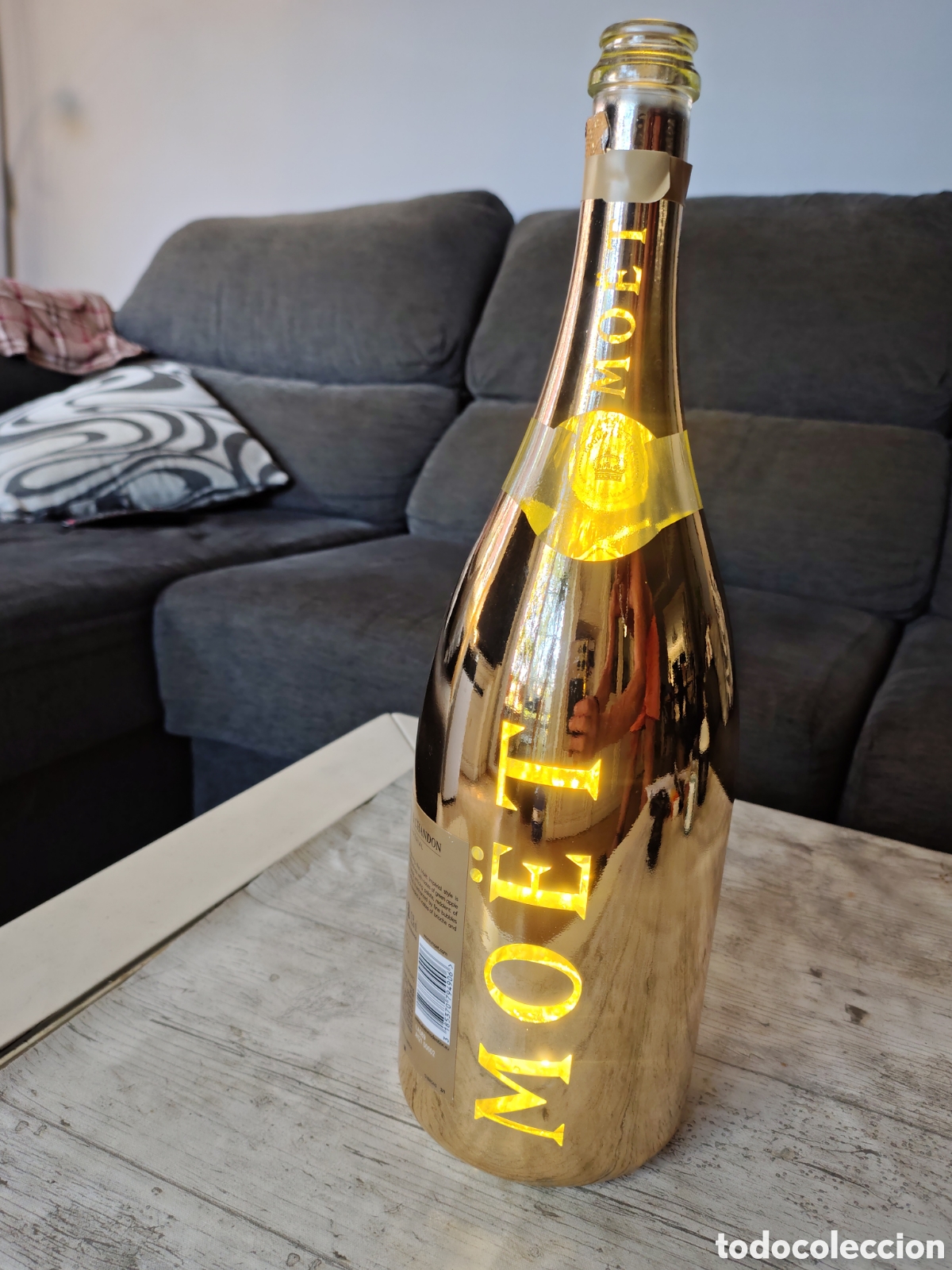 Botellas antiguas: Botella vac&iacute;a M&ouml;et Chandon imp&eacute;rial Dorada 1,5l