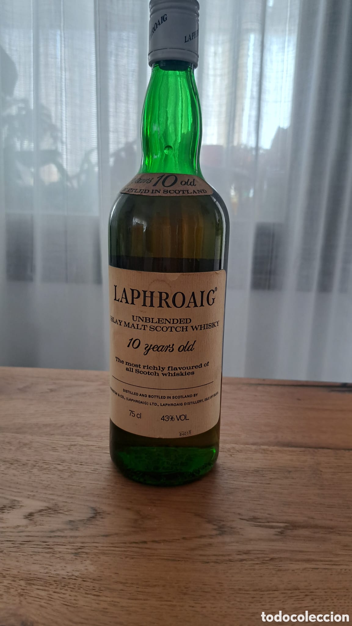 Botellas antiguas: Laphroaig 10 years old - Foto 2