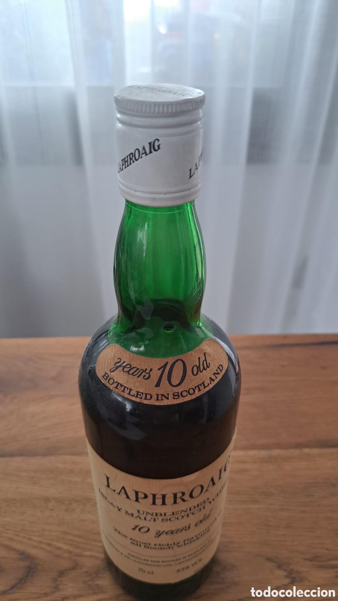Botellas antiguas: Laphroaig 10 years old - Foto 3