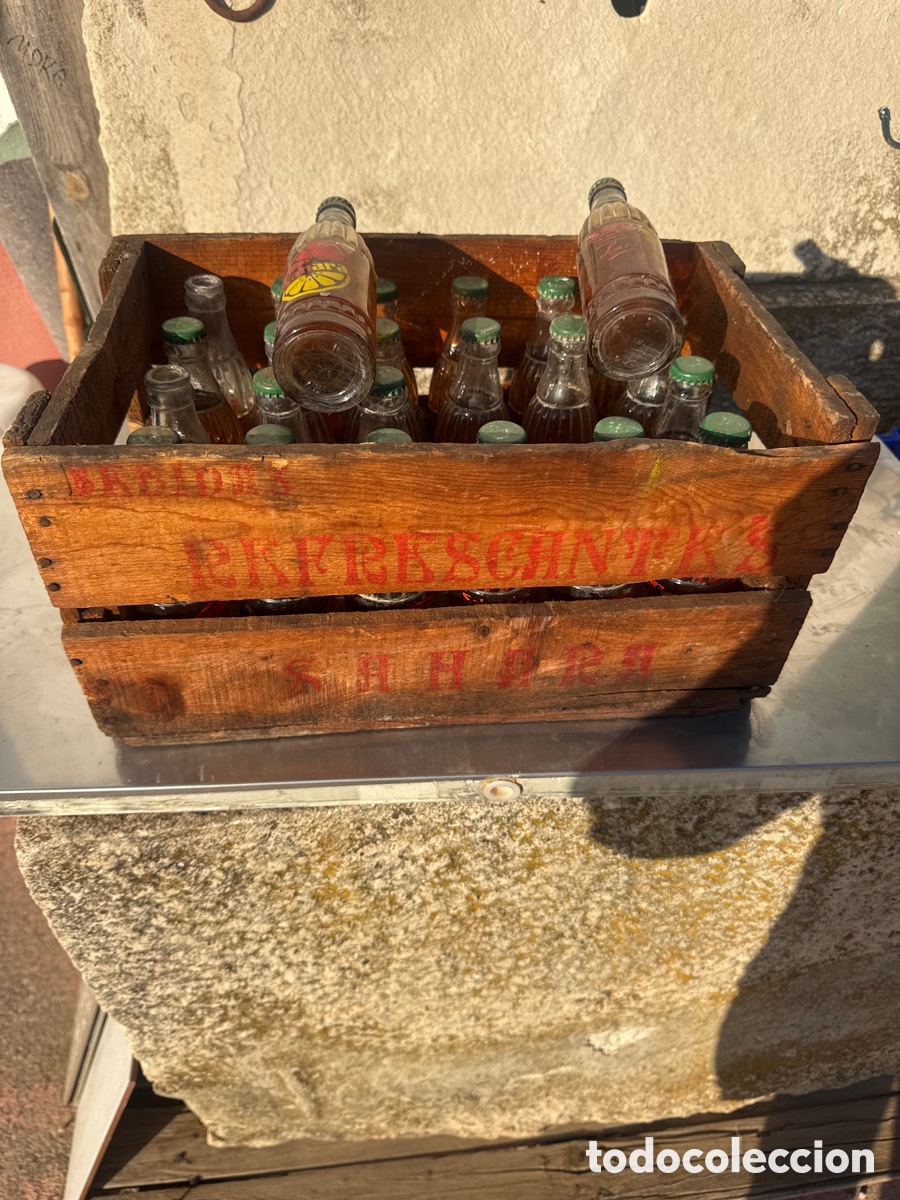 Botellas antiguas: refresco de la marca Sahara embotellado fabricante las Nieves