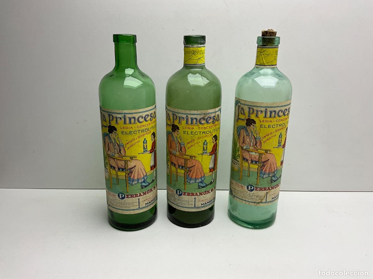 Botellas antiguas: LOTE DE TRES BOTELLAS DE LEJ&Iacute;A CONCENTRADA LA PRINCESA - PERRAMON S.A. MANRESA - MUY RARAS