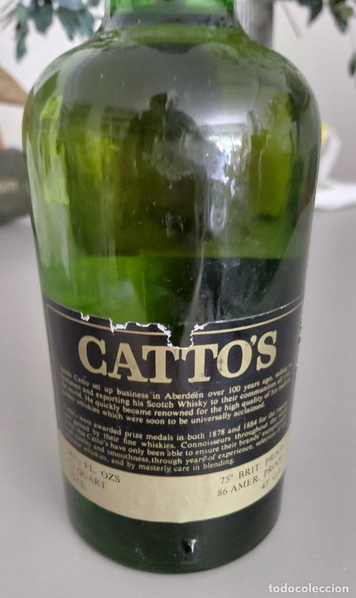 Botellas antiguas: Botella Whisky Cattos, 75CL, sin abrir. - Foto 3