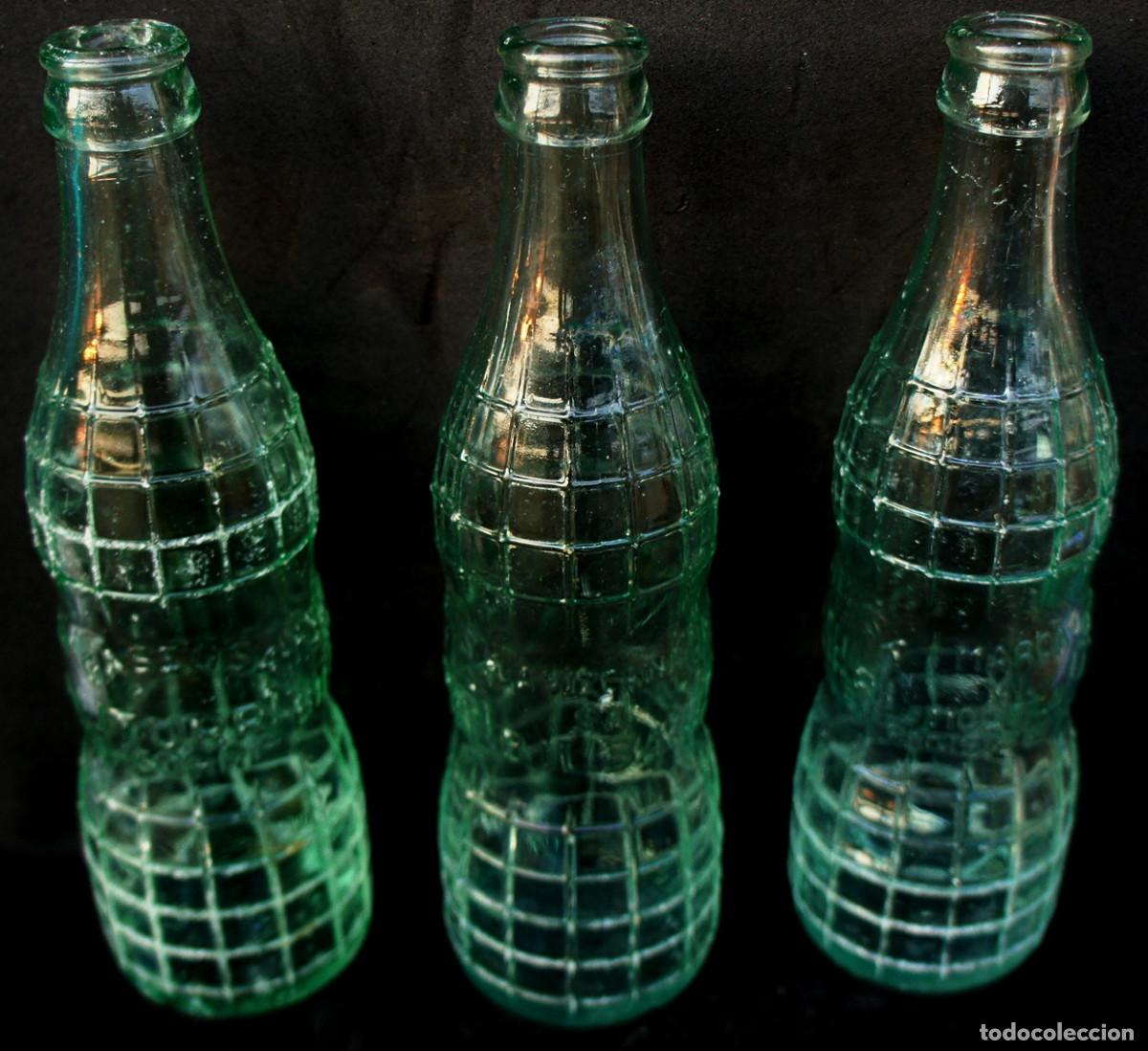 Antique bottles: Lote de tres antiguas botellas o botellines de gaseosa Iturrigorri