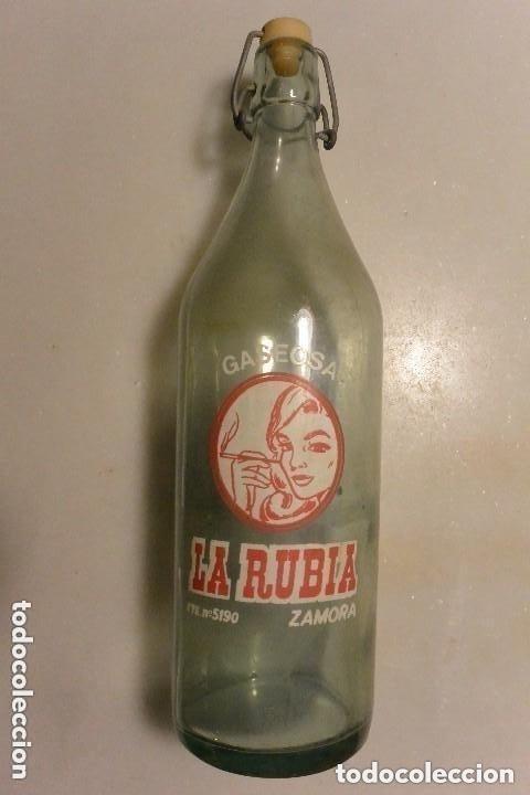 Antique bottles: BOTELLA GASEOSA LA RUBIA DE ZAMORA