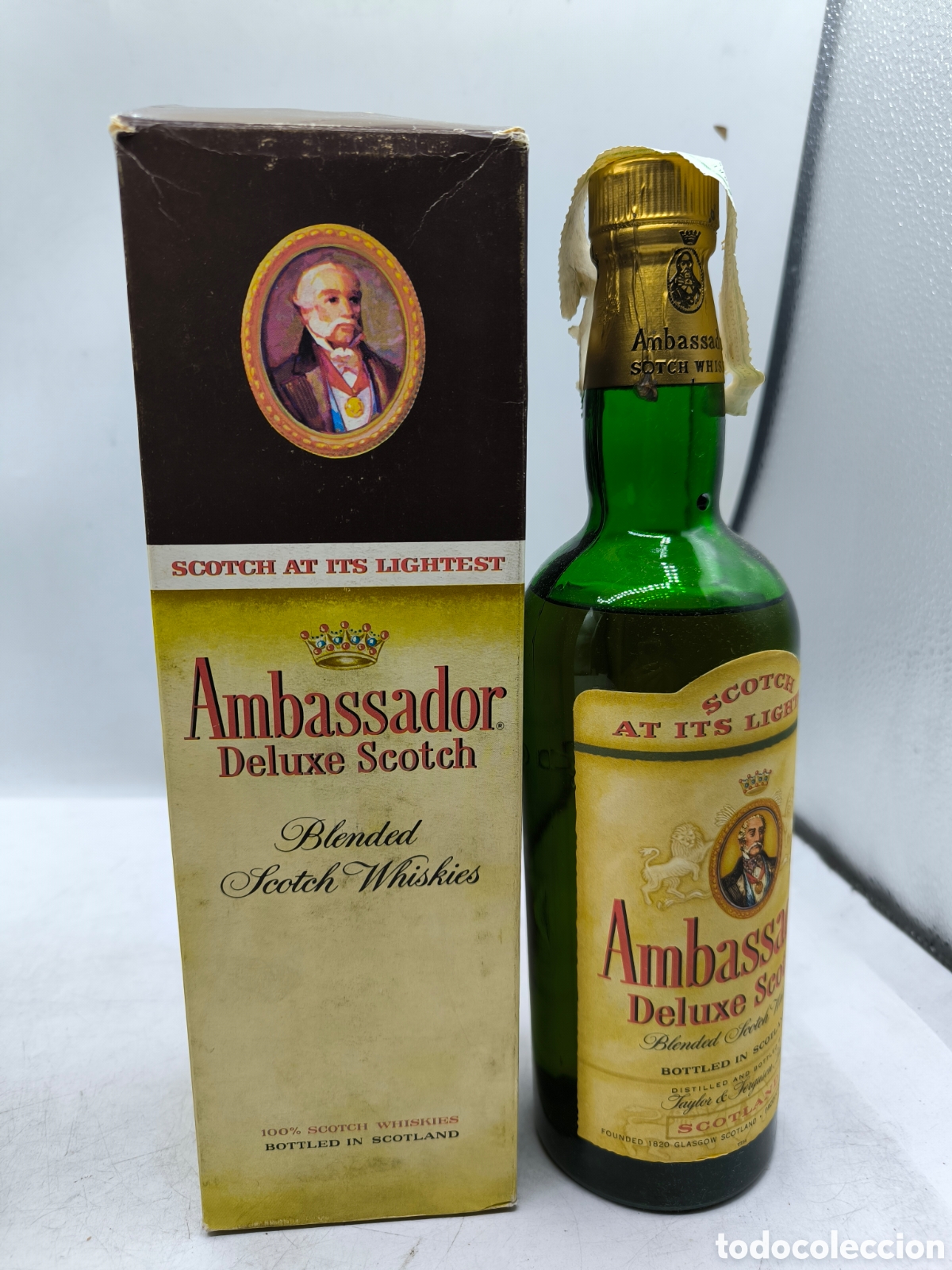 Botellas antiguas: Ambassador deluxe scotch. Blended scotch Whiskies