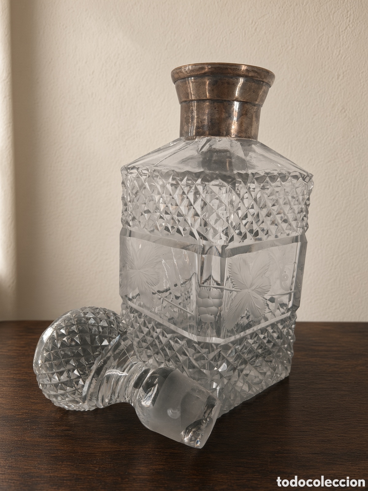 Botellas antiguas: Licorera antigua cristal tallado, decantador de whisky