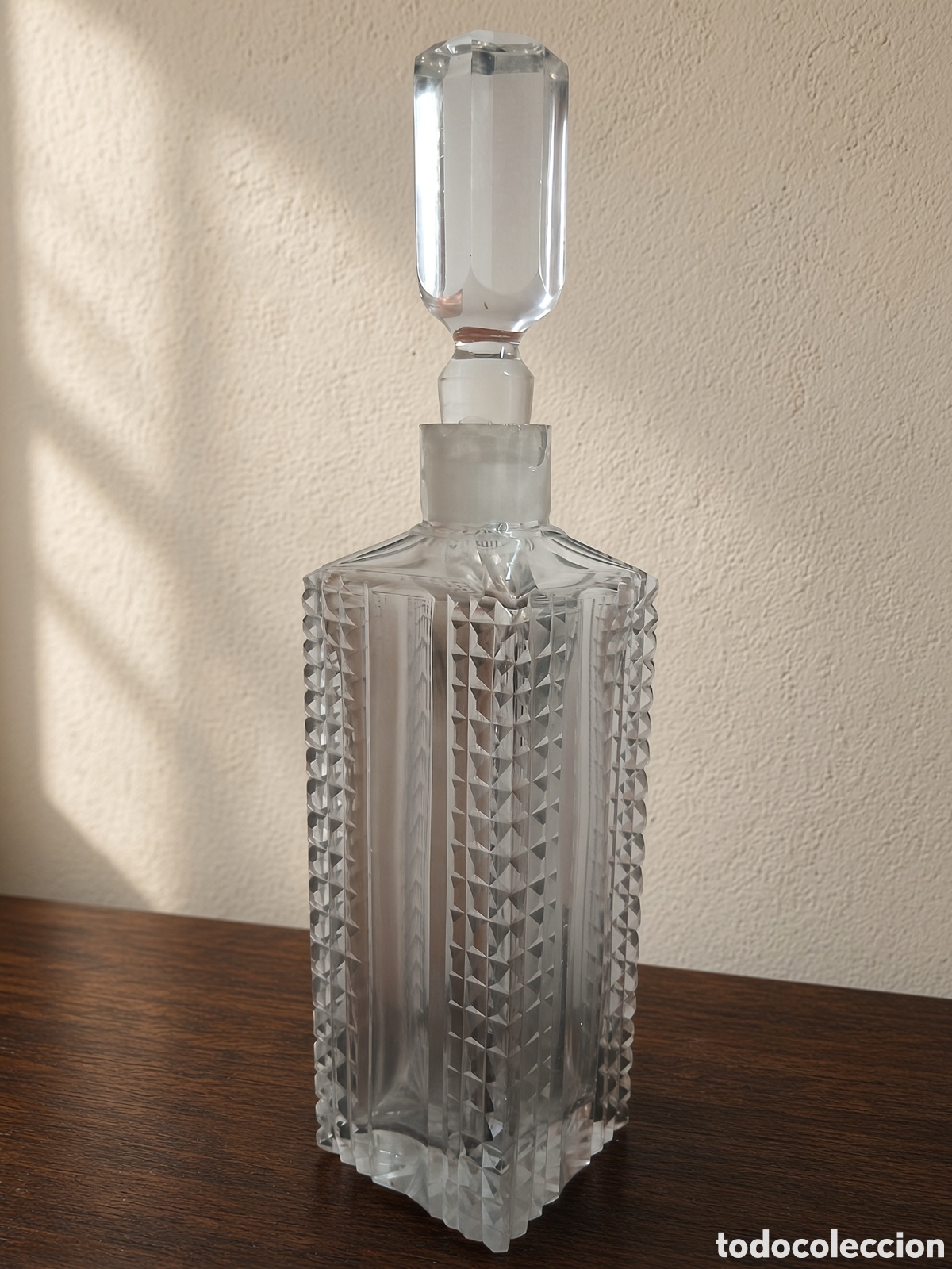 Botellas antiguas: Licorera antigua cristal tallado, decantador de whisky