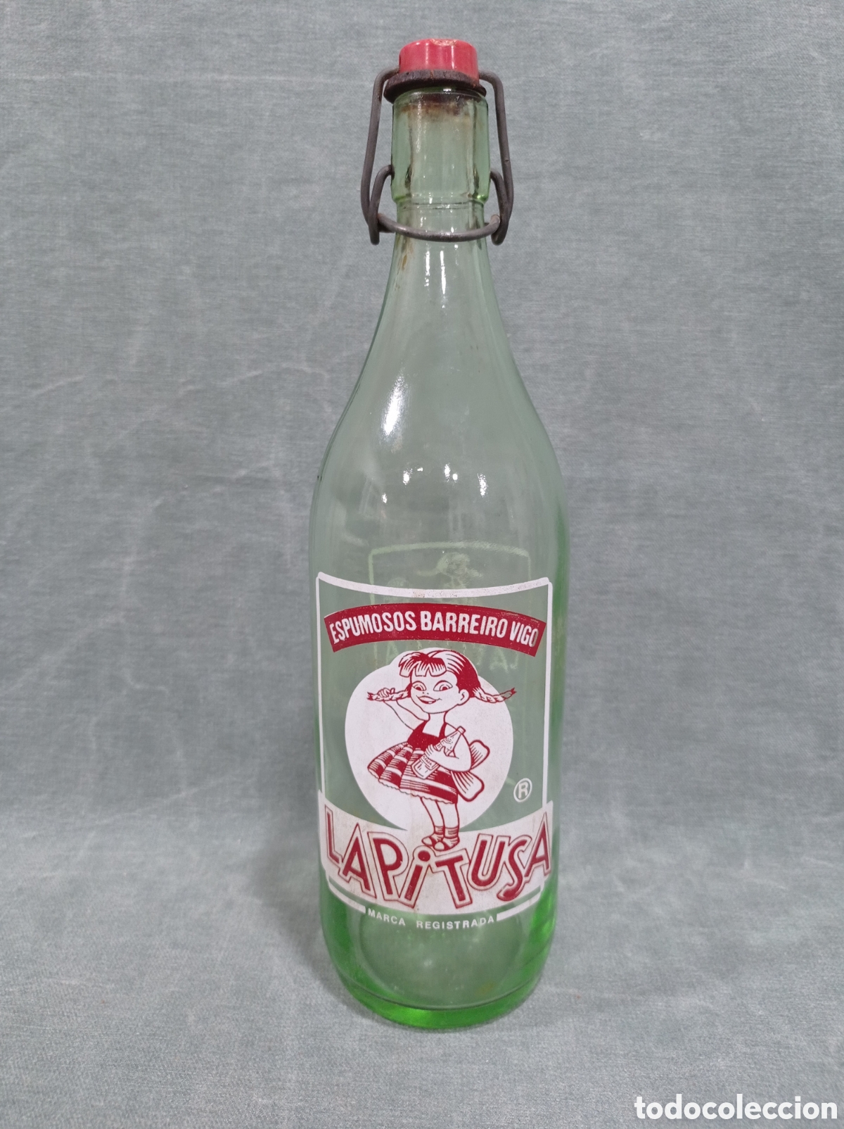 Botellas antiguas: ANTIGUA BOTELLA DE GASEOSA LA PITUSA - ESPUMOSOS BARREIRO - VIGO - MUY RARA