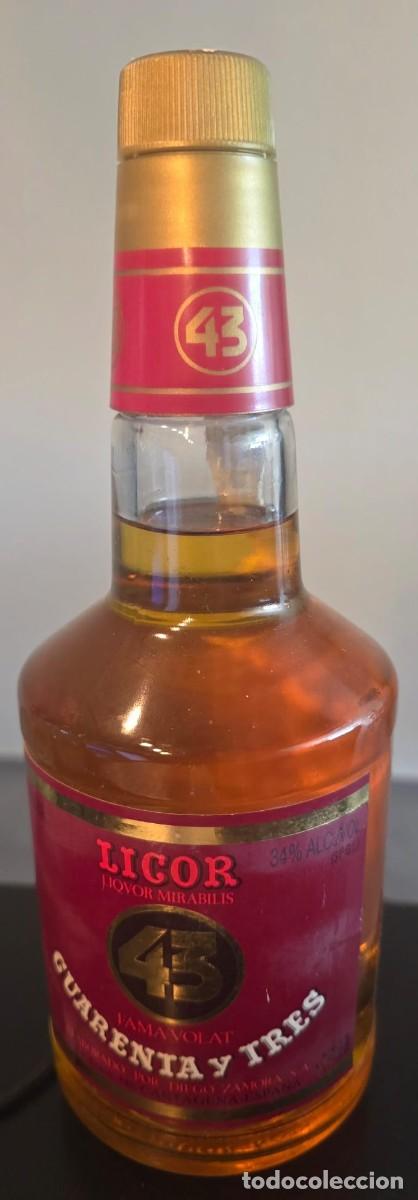 Botellas antiguas: Botella antigua Licor 43 Cuarenta y Tres &ldquo;Fama Volat&rdquo; &ndash; 1 litro 34% &ndash; precinto fiscal Hacienda