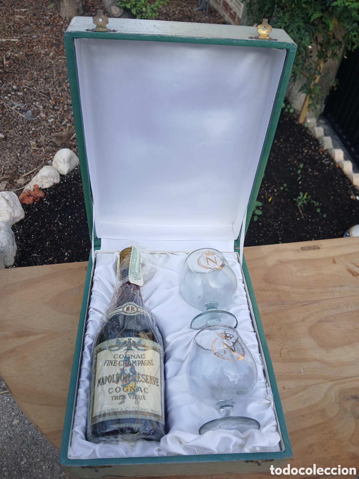 Botellas antiguas: ESTUCHE BOTELLA DE COGNAC FINE CHAMPAGNE NAPOLEON RESERVE DORAIN FR&Egrave;RES & C⁰.