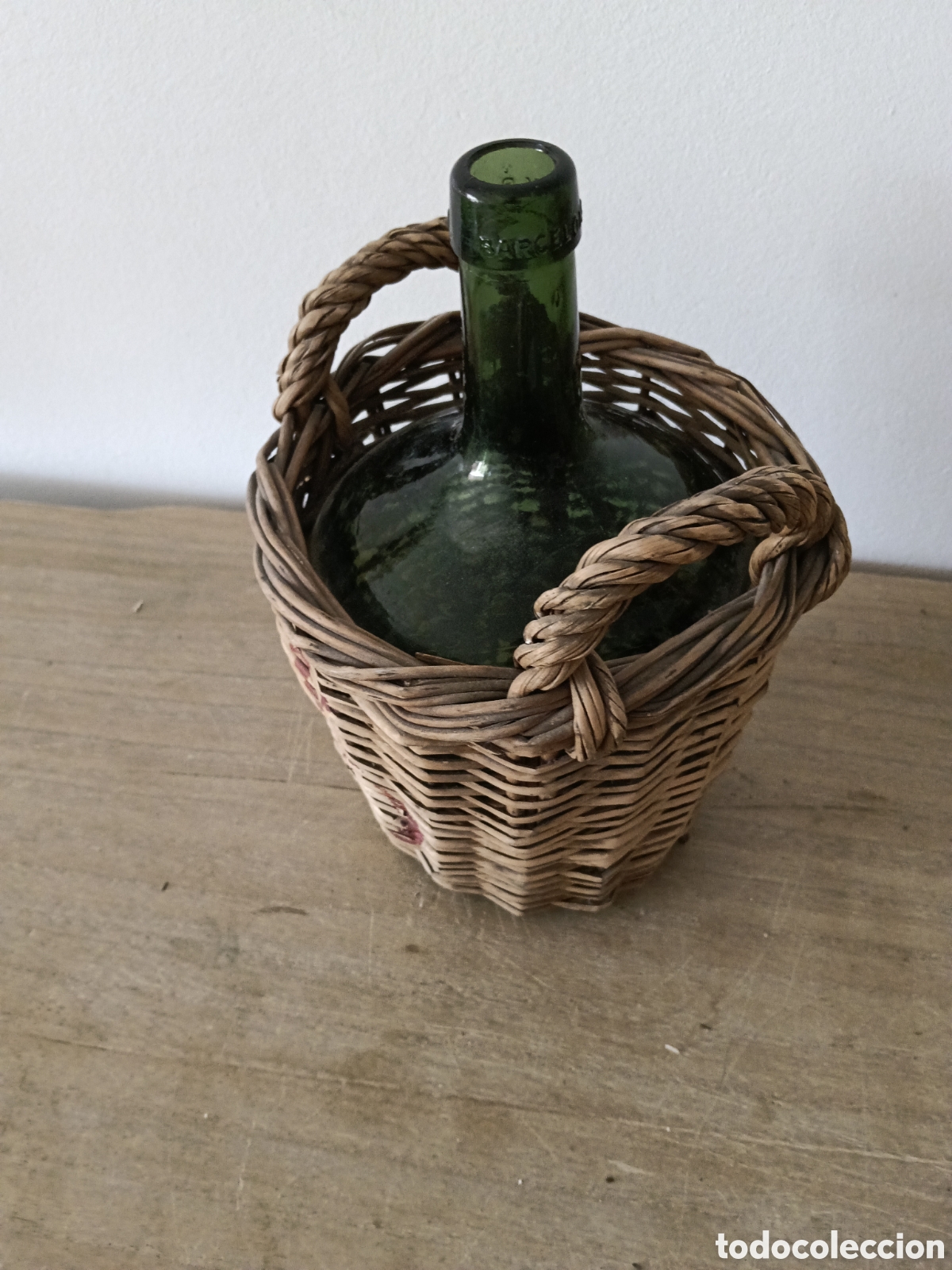 Botellas antiguas: Damajuana con cesta mimbre - Foto 4