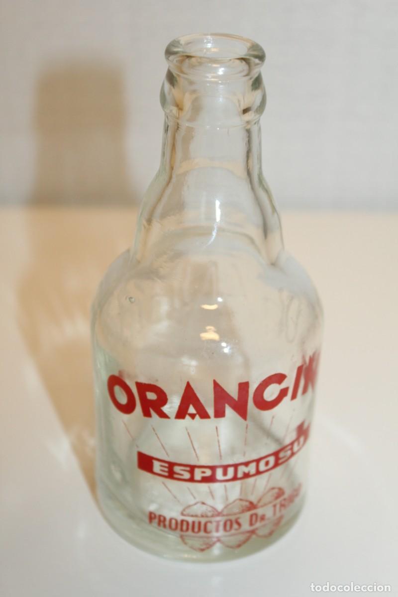 Botellas antiguas: 1 ANTIGUA BOTELLA ORANGINA ESPUMOSO - A&Ntilde;OS 50/60 DOCTOR TRIGO VALENCIA