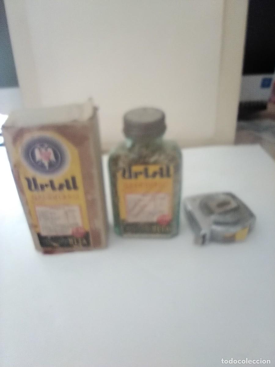 Botellas antiguas: 2 FRASCO GRANULADO URISIL UNO EN CAJA Y OTRO SIN CAJA