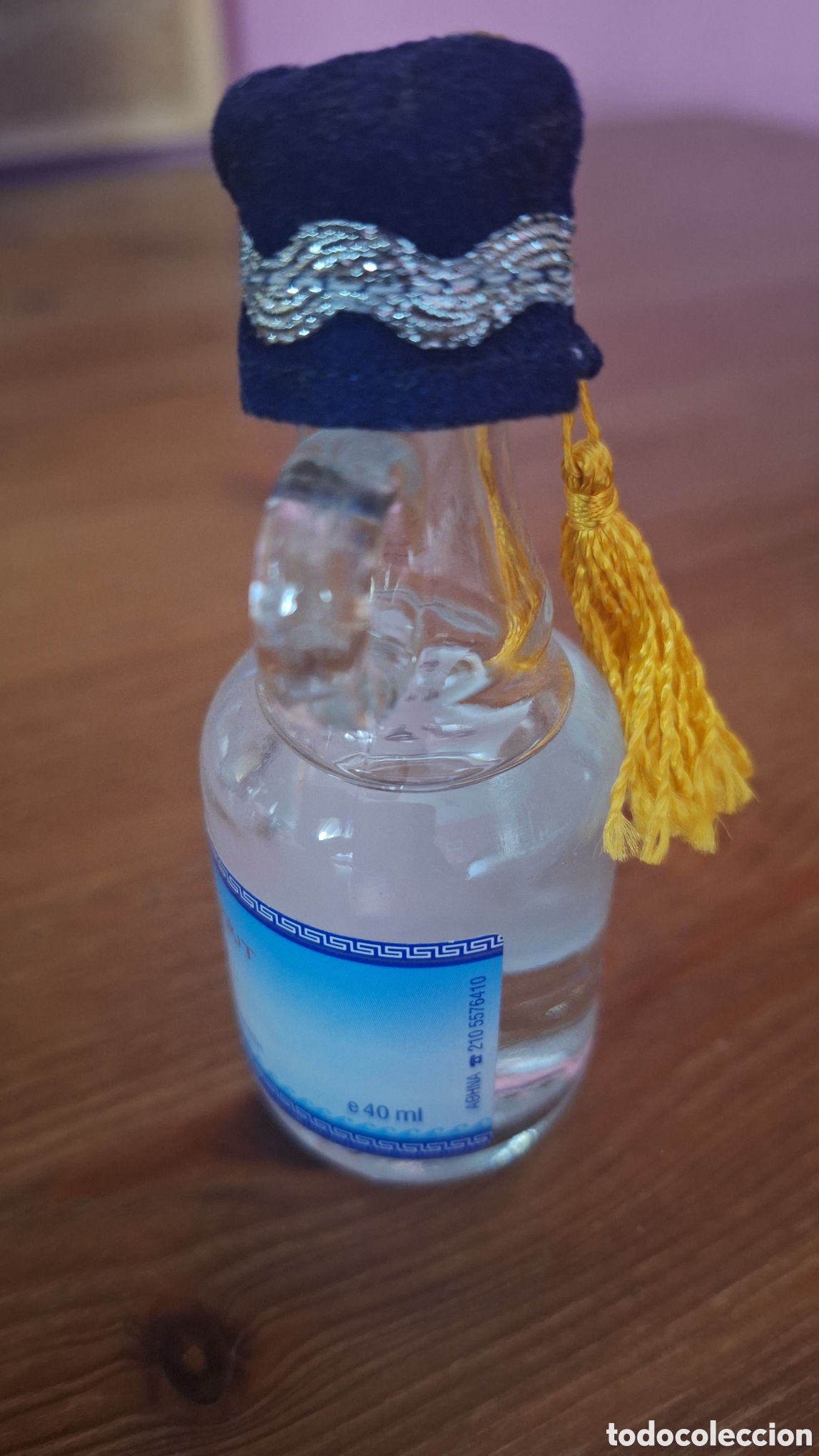 Botellas antiguas: Miniatura de Grecia llena - Foto 2