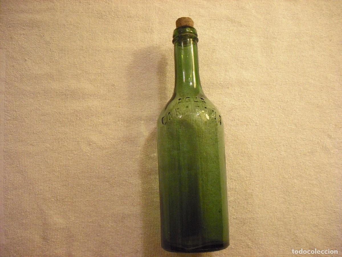 Bouteilles anciennes: ANTIGUA BOTELLA DE AGUA CARABA&Ntilde;A. LETRAS EN RELIEVE
