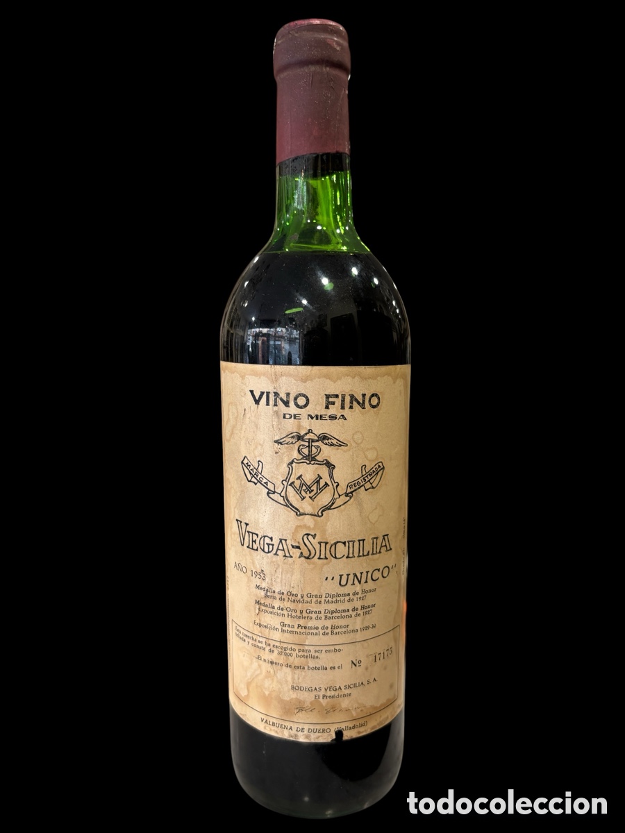 Botellas antiguas: Bonita botella. Vegas Sicilia. 1953.