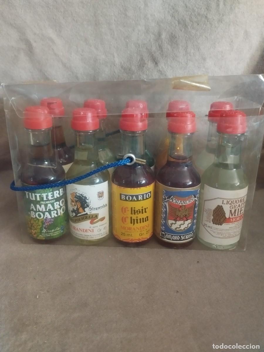 Botellas antiguas: Colecci&oacute;n morandini botellines