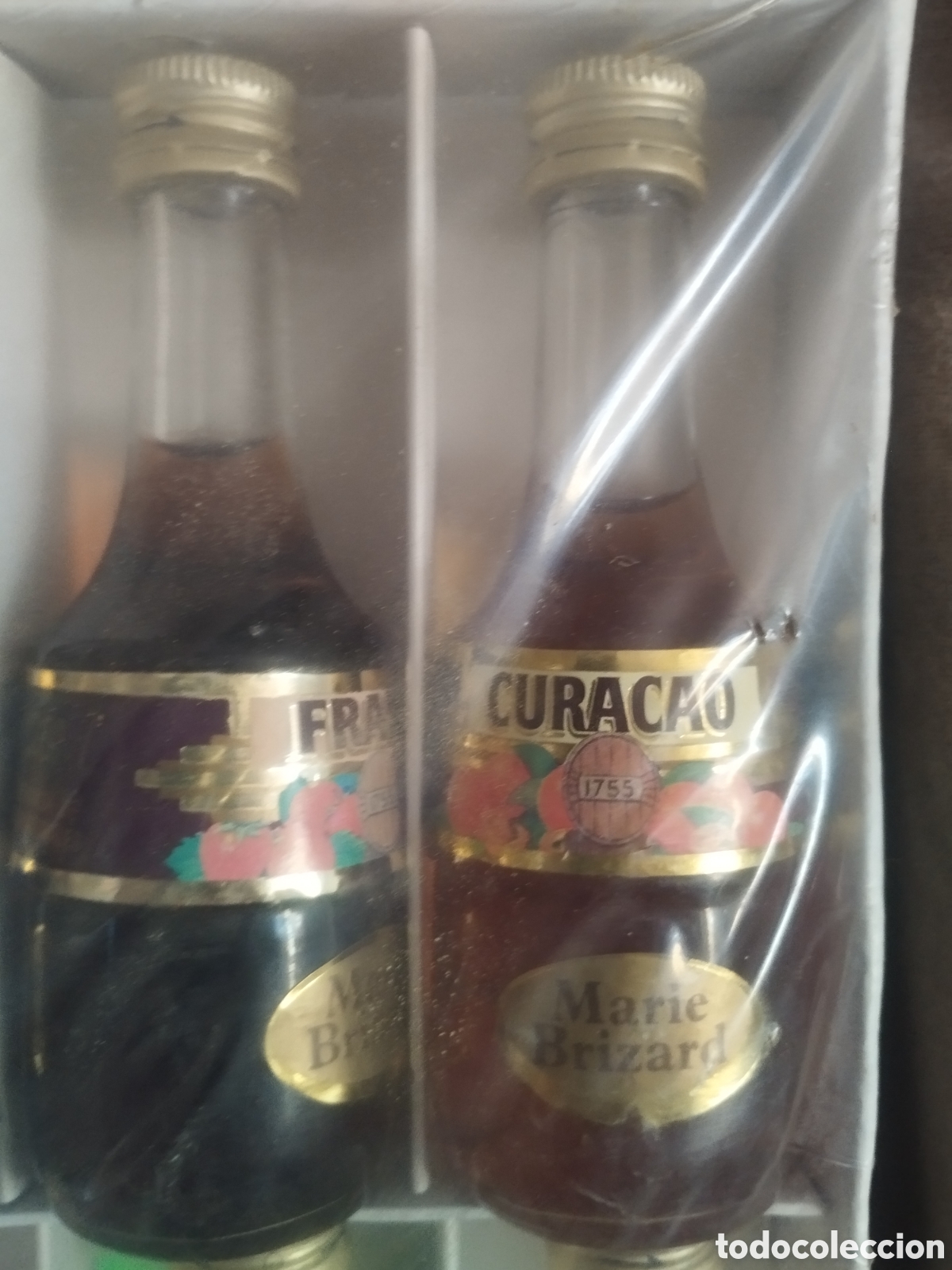 Botellas antiguas: Caja botellines marie brizard - Foto 6