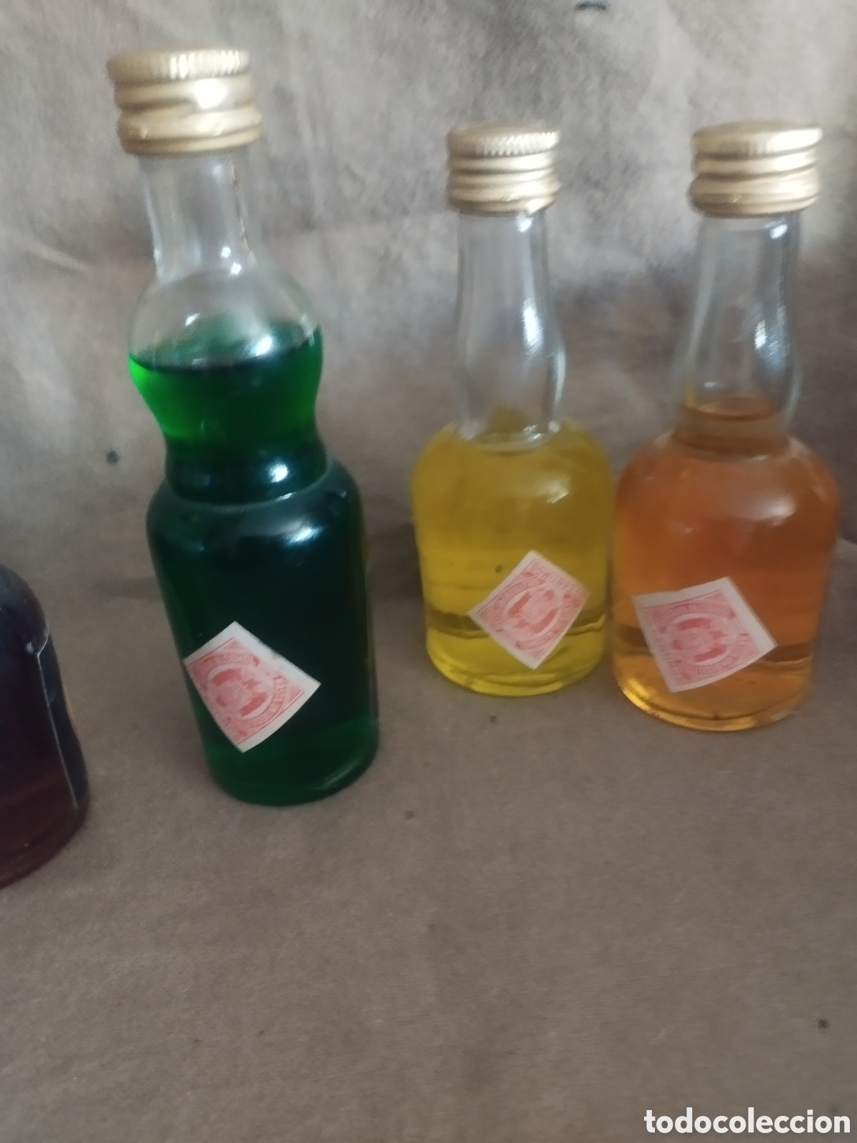 Botellas antiguas: Juego cinco botellines galiana - Foto 10