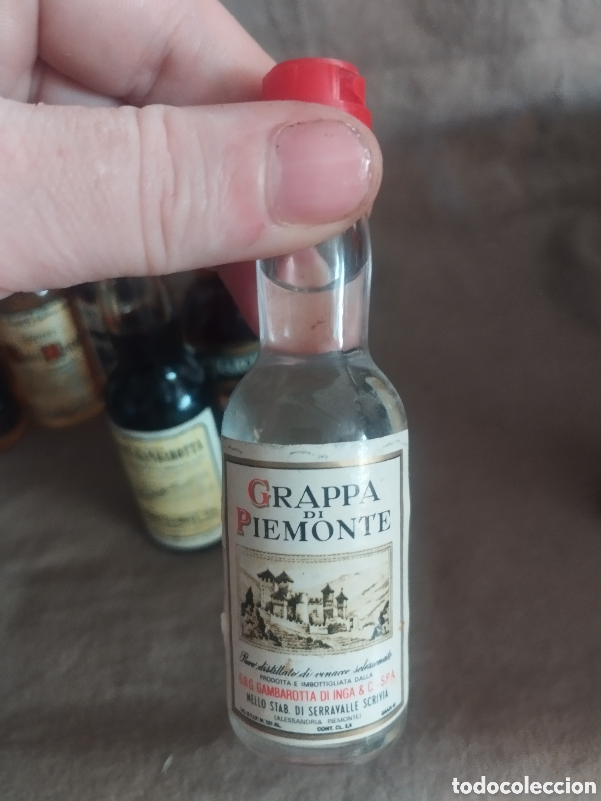 Botellas antiguas: Colecci&oacute;n botellines gambarotta - Foto 10