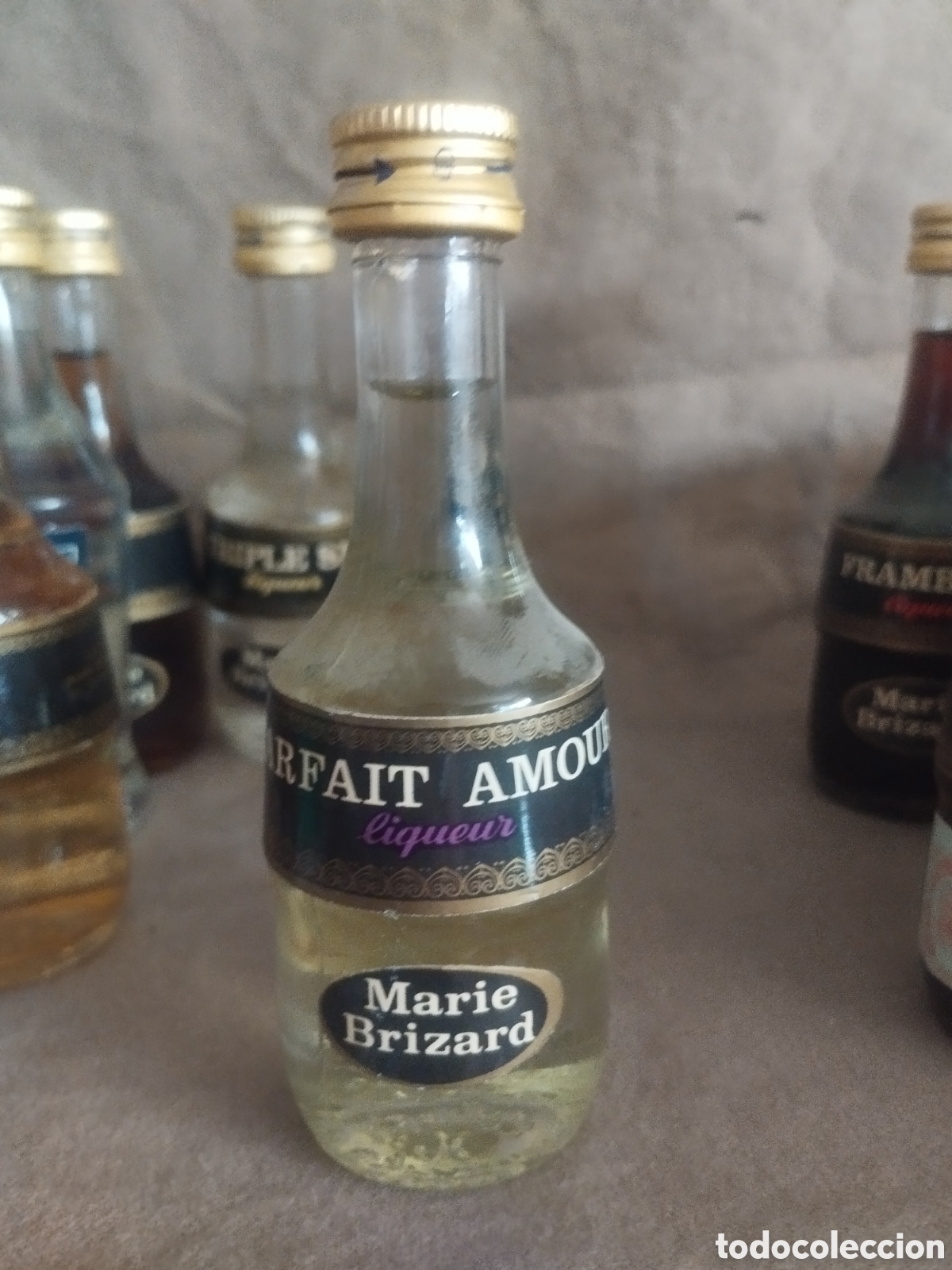 Botellas antiguas: Colecci&oacute;n 12 botellines - Foto 9