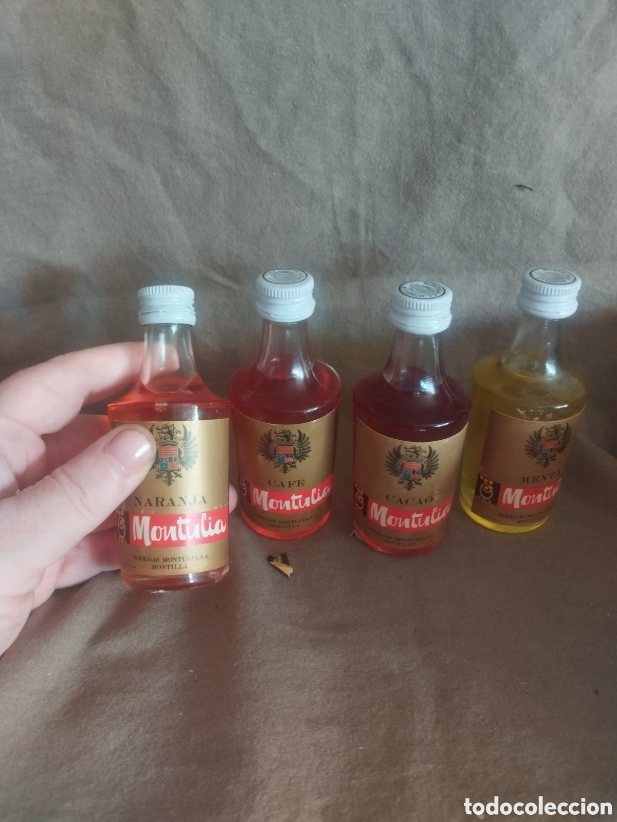 Botellas antiguas: 4 botellines montulia - Foto 6