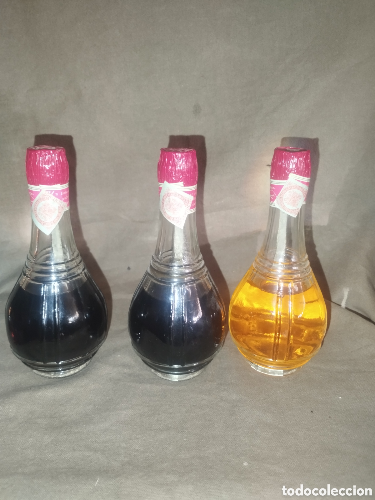 Botellas antiguas: Juego tres botellines domenech - Foto 10