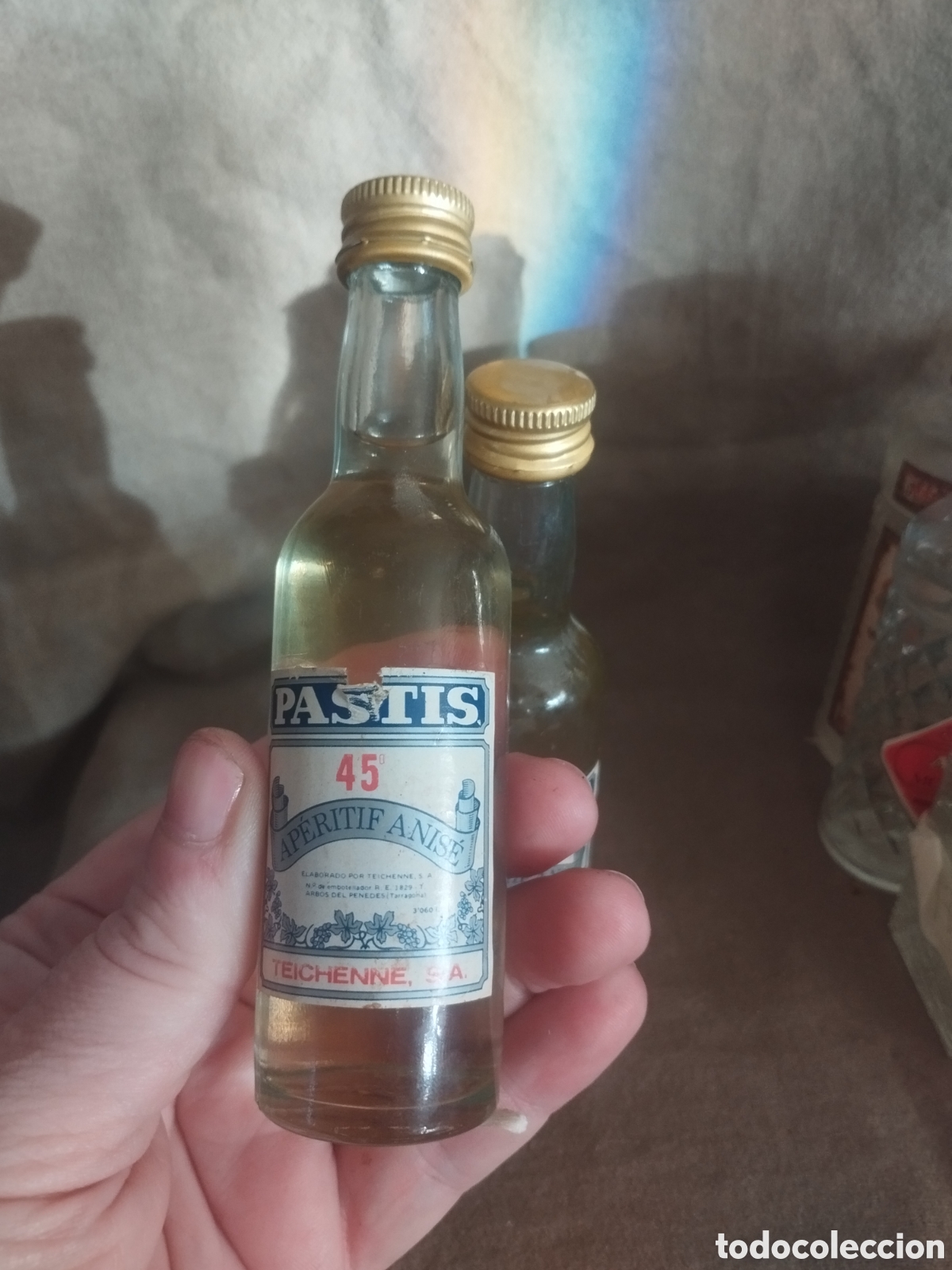Botellas antiguas: Botellin an&iacute;s past&iacute;s 45 - Foto 2