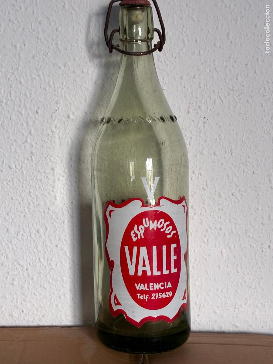 Botellas antiguas: Valencia botella espumosos Valle gaseosa cristal tono verdoso muy bien conservada gaseosas