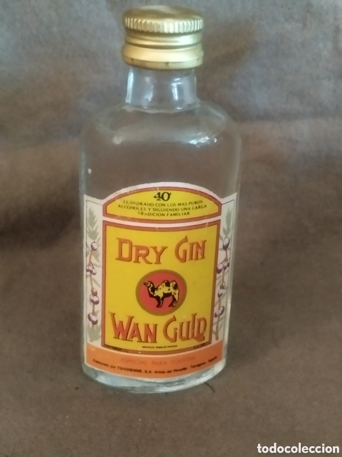 Botellas antiguas: Botellin gin wan gulp
