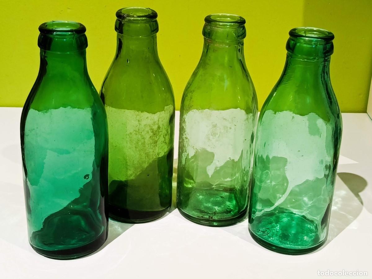 Botellas antiguas: Lote 4 botellas verde de leche antiguas