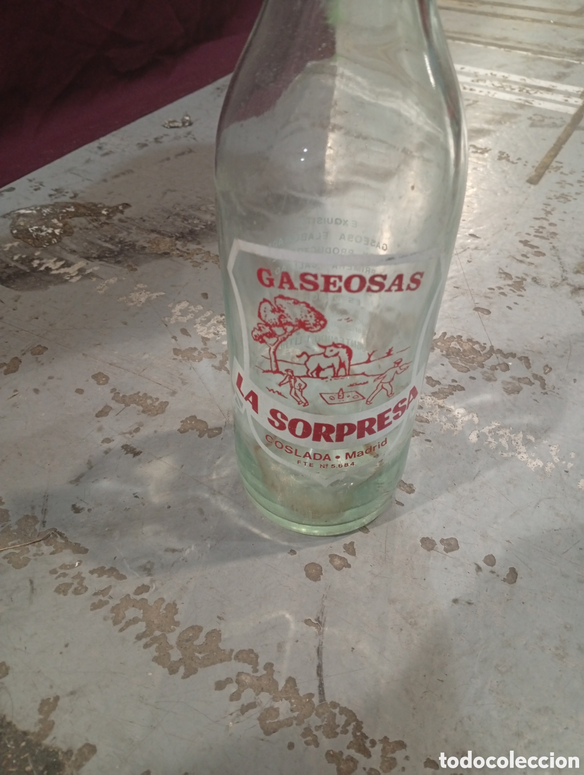 Botellas antiguas: BOTELLA DE GASEOSA LA SORPRESA ( COSLADA)