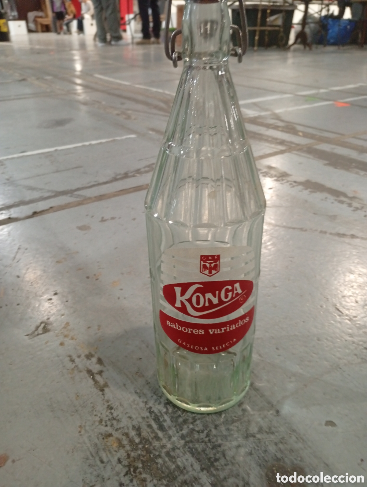 Botellas antiguas: BOTELLA GASEOSA KONGA - Foto 1