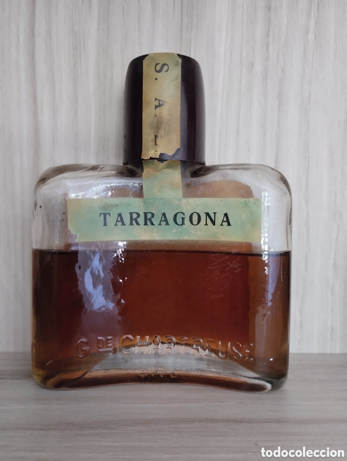 Botellas antiguas: Petaca Chartreusse Tarragona - Foto 2