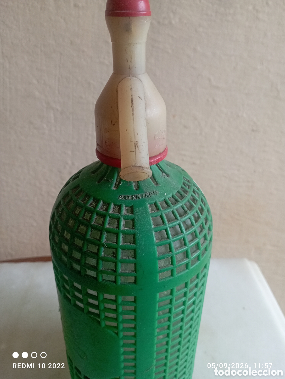 Antique bottles: Antiguo Sif&oacute;n La Revoltosa con Rejilla Verde - Vintage