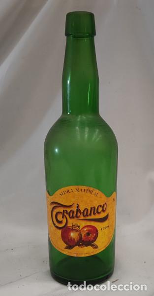 Botellas antiguas: ANTIGUA BOTELLA DE SIDRA TRABANCO, LAVANDERA, GIJON, HAY MAS UNIDADES DISPONIBLES, A