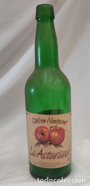 Botellas antiguas: ANTIGUA BOTELLA DE SIDRA LA ASTURIANA, CHAMPANERA DE VILLAVICIOSA, GIJON, ASTURIAS, 2&ordf;