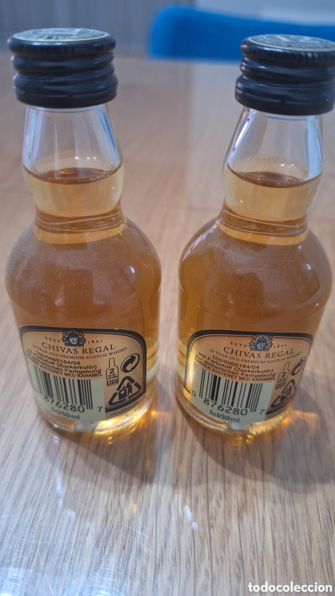 Botellas antiguas: Miniaturas Chivas Whisky - Foto 2