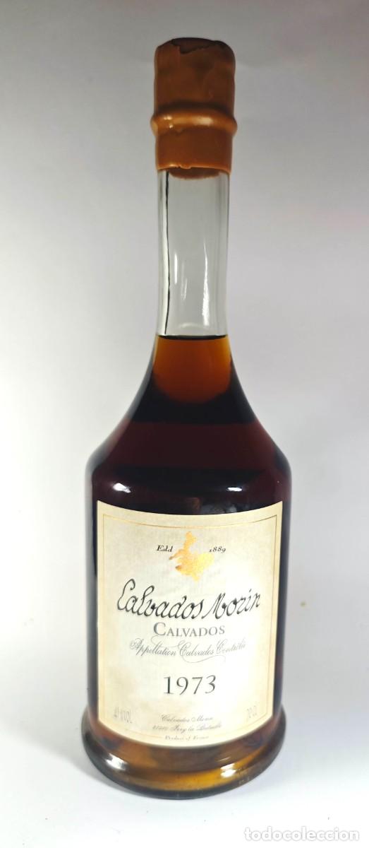 Antique bottles: CALVADOS MORIN 1973 MILL&Eacute;SIME &ndash; Botella francesa vintage 70 cl &ndash; Embotellado 2007 &ndash; Estuche de mader