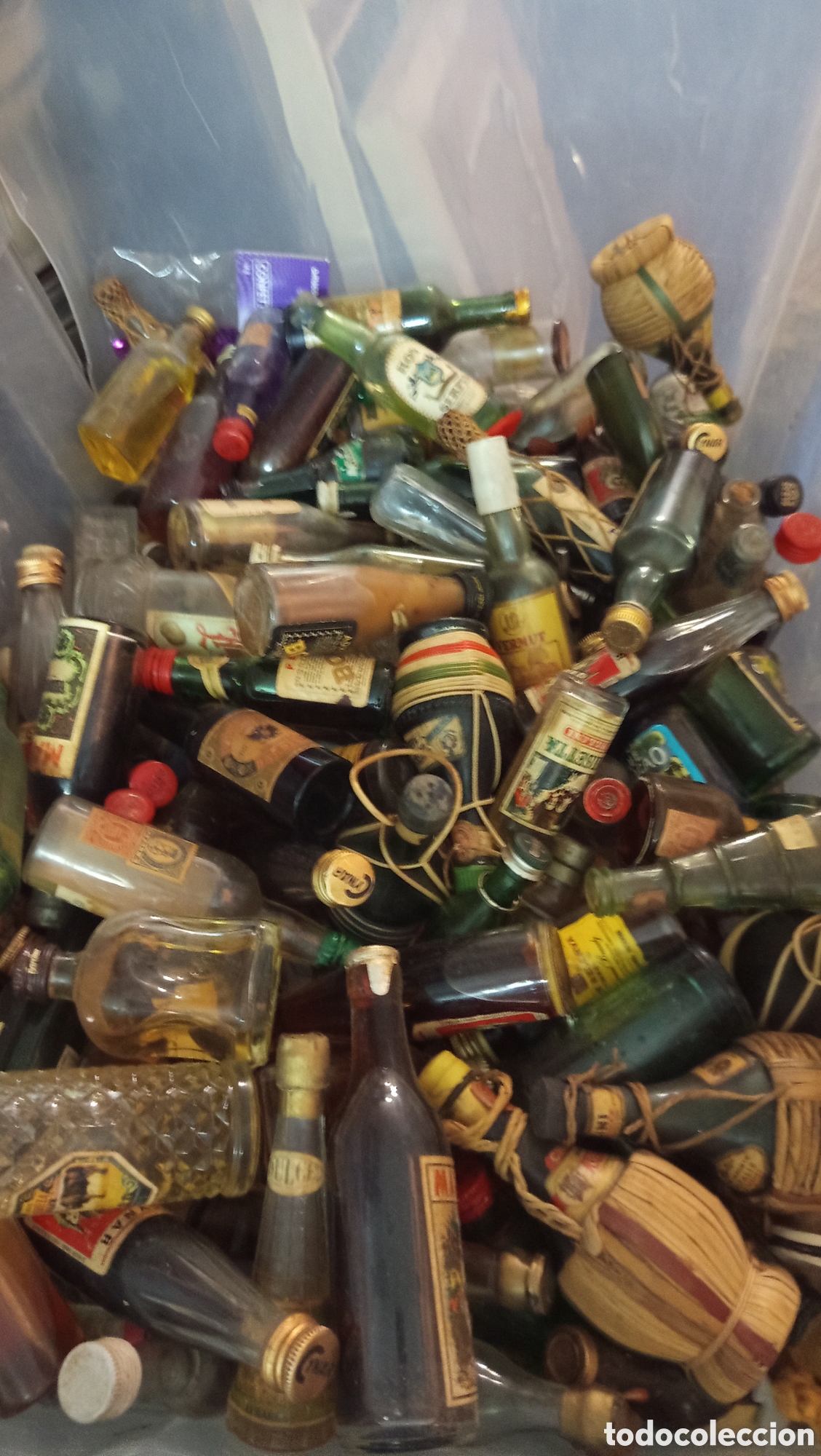 Botellas antiguas: Se venden botellines antiguos - Foto 1