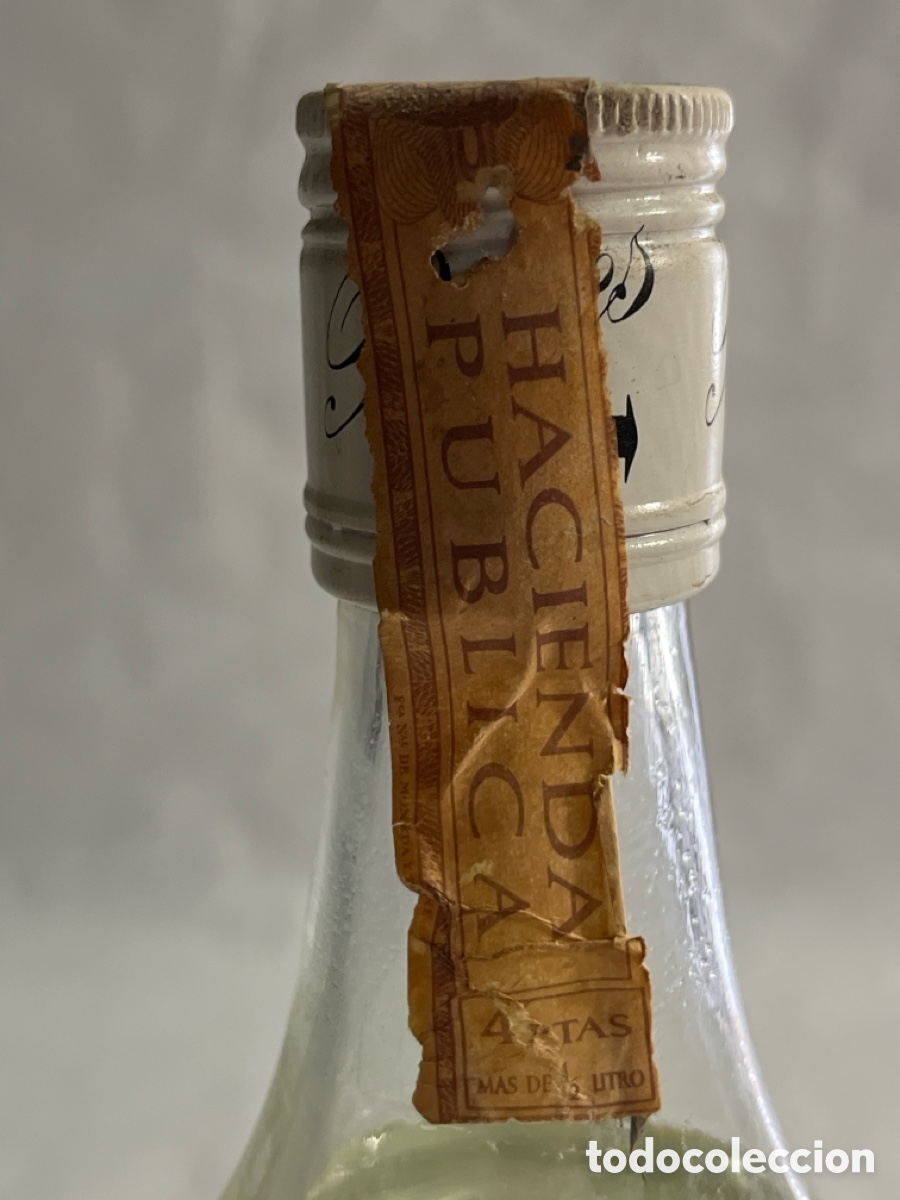 Botellas antiguas: Ron RiveS Extra A&ntilde;ejo - vintage - Foto 5
