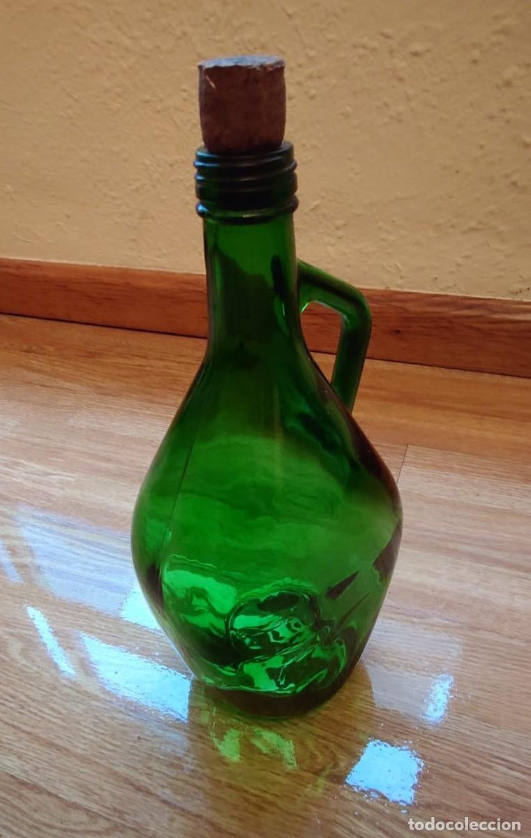 Botellas antiguas: Botella Decorativa de Cristal Verde