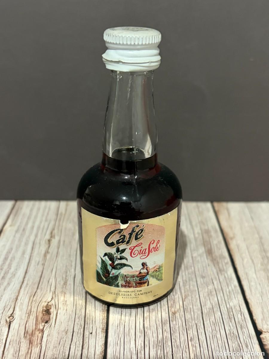 Botellas antiguas: BOTELL&Iacute;N. LICOR. CAFE CIA SOE. DESTILERIAS CAMPENY