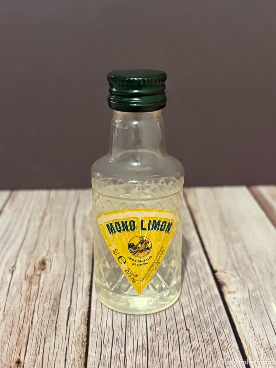 Botellas antiguas: BOTELL&Iacute;N. MONO LIM&Oacute;N LICOR ANISADO DE LIM&Oacute;N.